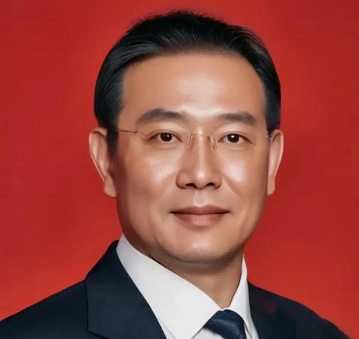 什么叫人情世故：

别人求你办事，你说：“这事儿不好办啊”。这叫拒绝。要是说：“