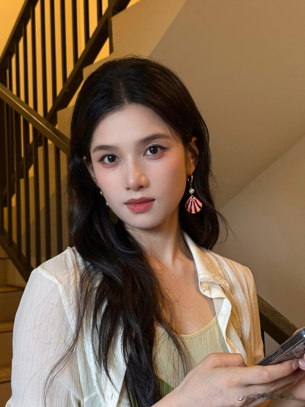 张婧仪分享图片智赋新质 全域焕新