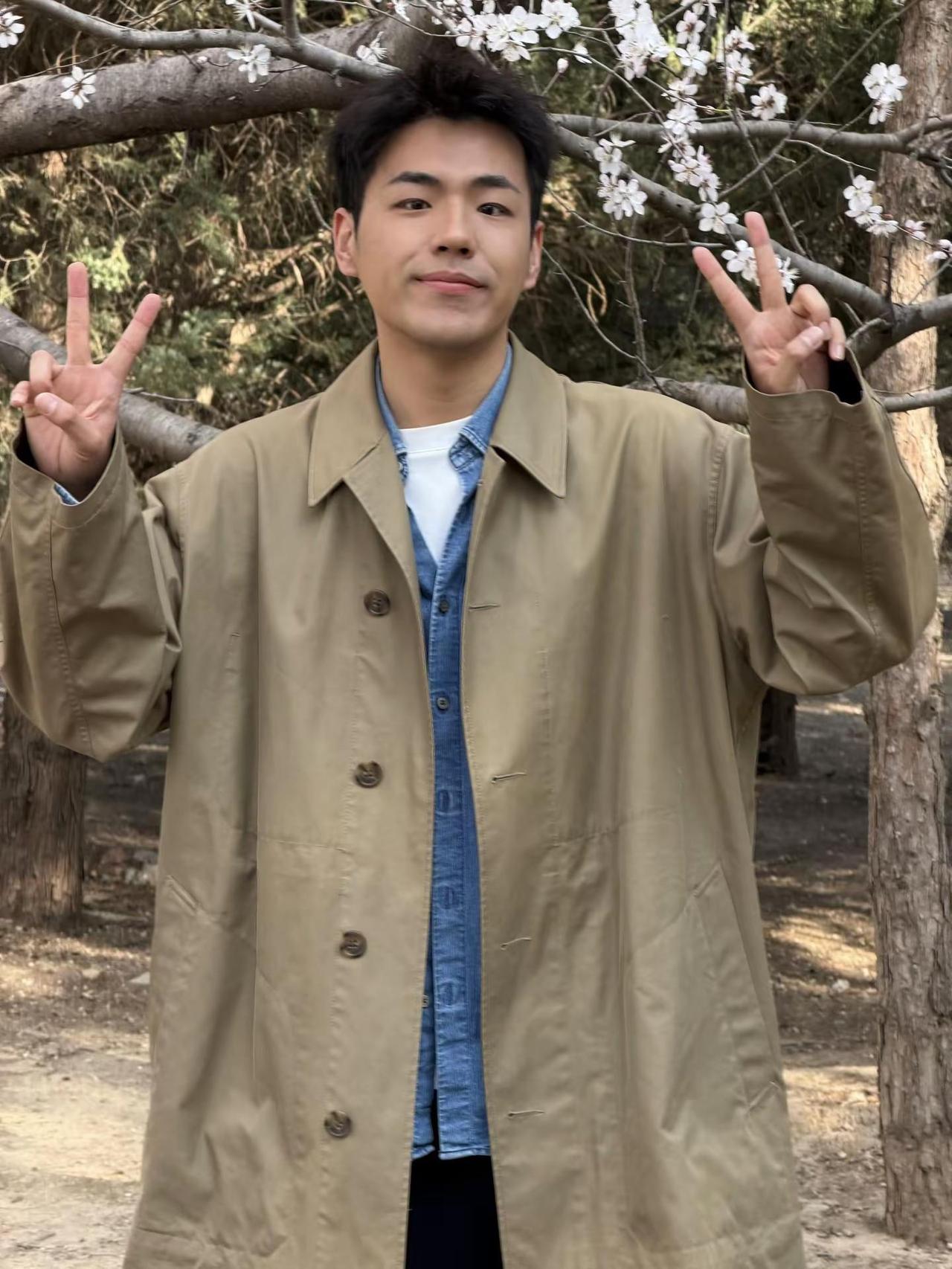 啊是春天 清纯男大 少年感 春日穿搭