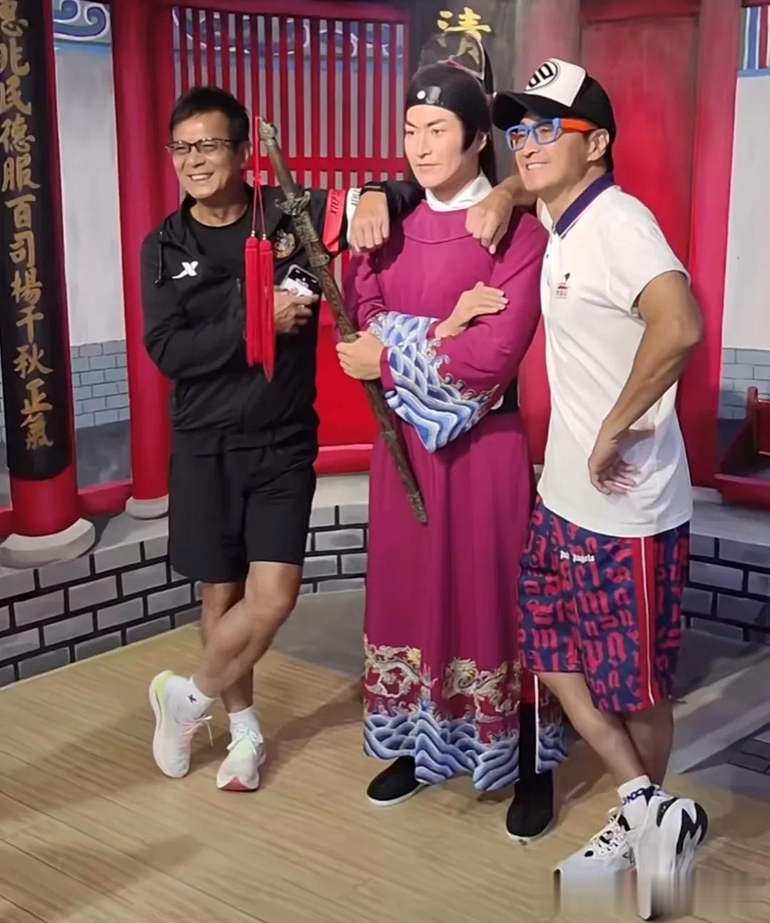 三个展昭同框啦[呲牙][呲牙][呲牙]