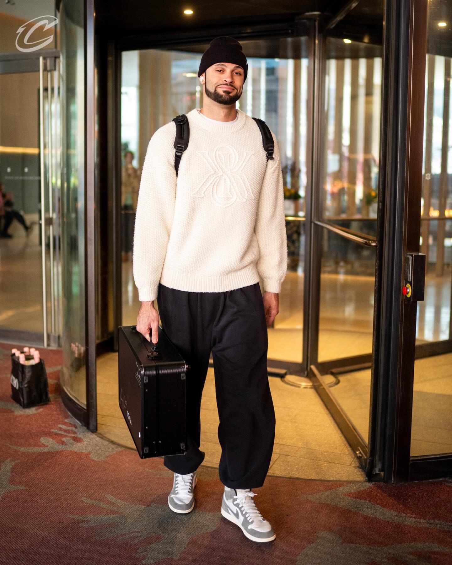 督战的有多少？ 