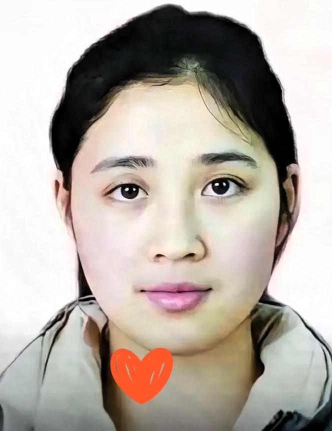 很多父母养育子女总会下意识把养老寄托在孩子身上，重庆这位养父的做法，刷新了大家对