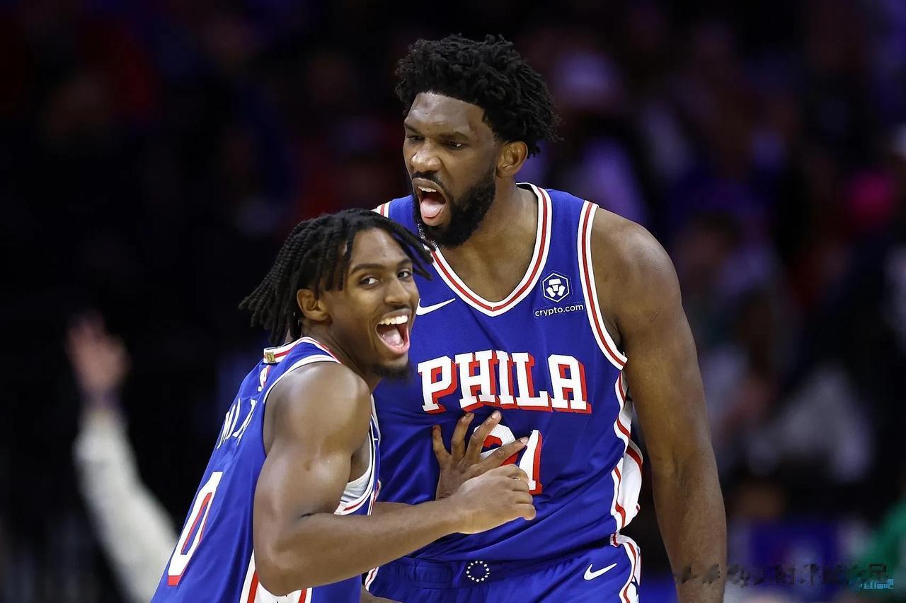 NBA常规赛，凯尔特人117-107费城76人，布朗+铂金缺阵，不得不承认的2个