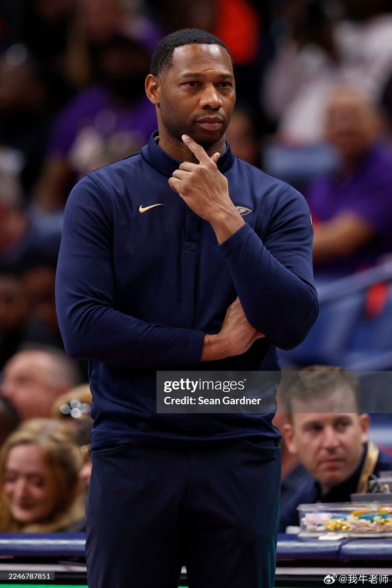 MFFL 来自Marc Stein的消息。达拉斯对前鹈鹕主教练格林感兴趣，希望他