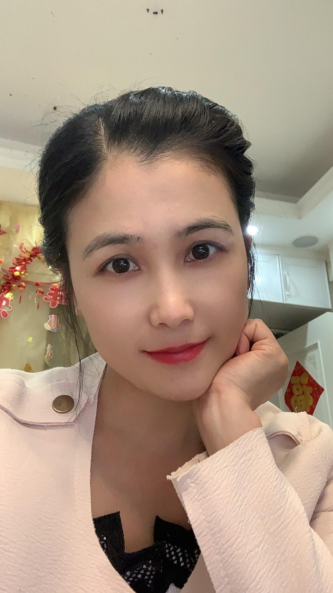每天都要这样笑……