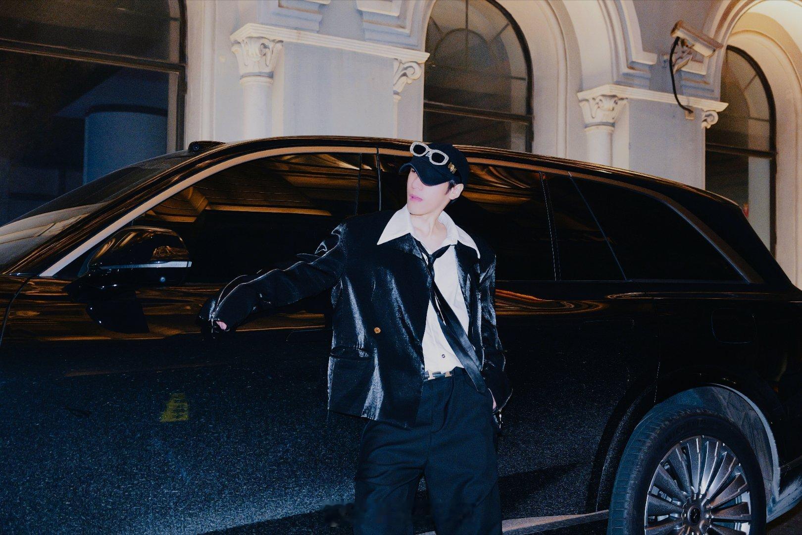 请回答2026潮流时尚与街头元素发生的碰撞上海之旅-站姐拍摄返图杜欧