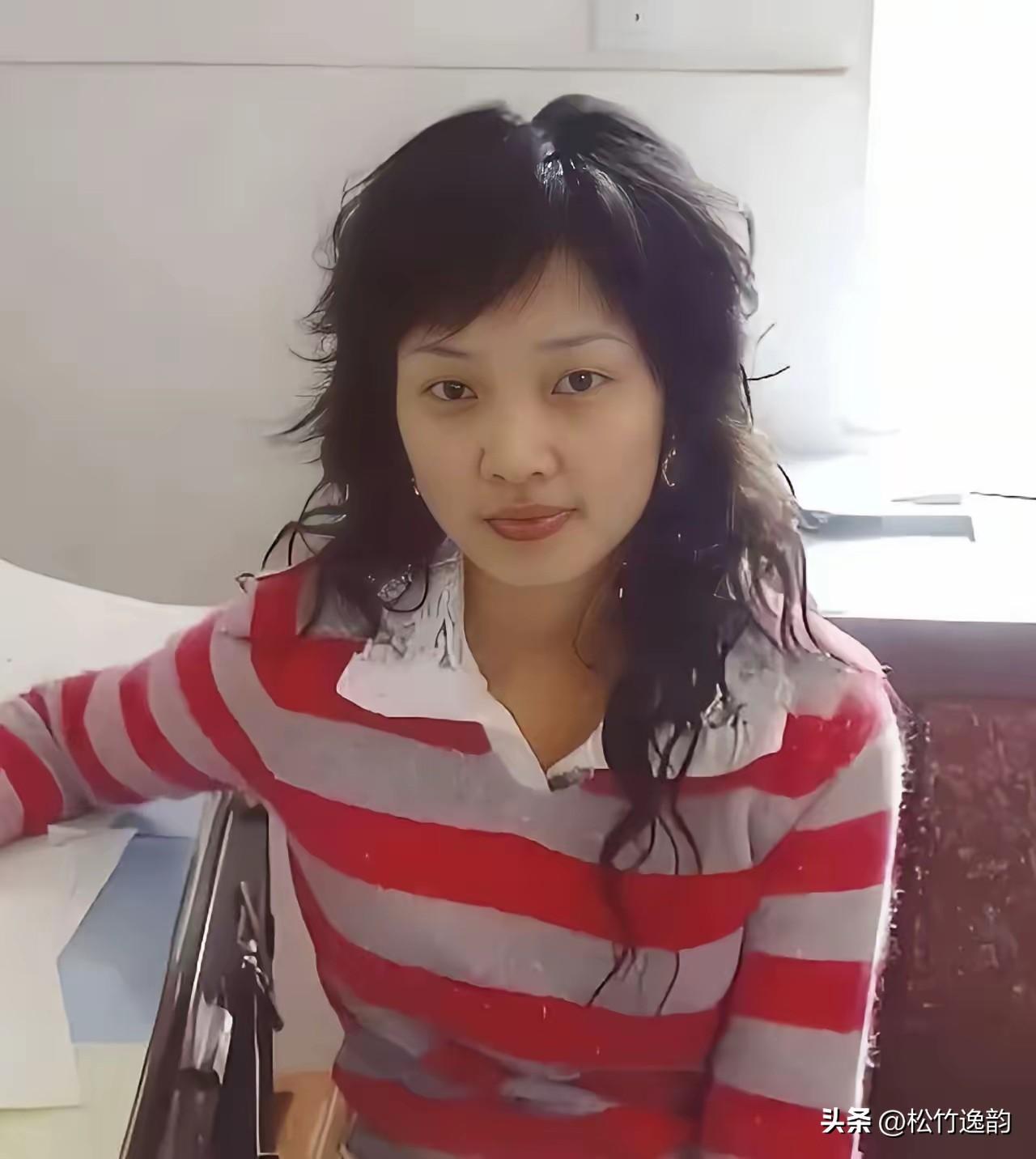 袁文婷，四川什邡人，1982年9月6日出生，汉族。她的家世其实挺让人心酸的，10