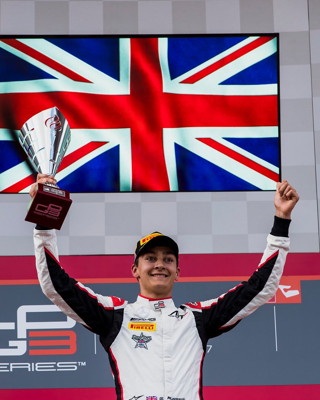 GP3✅ F2✅ F1✅奥地利一直是乔治的福地👊 