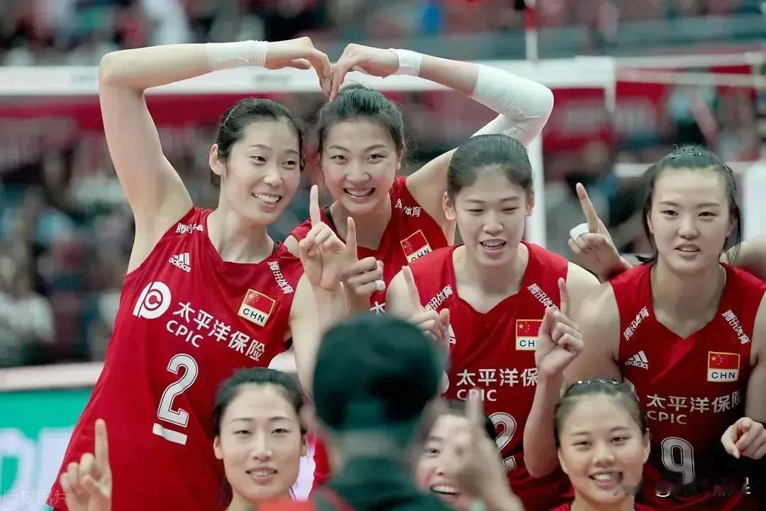 朱婷回归，将助中国女排力压日本出线！
巴黎奥运会女排比赛共有12个参赛名额，除了