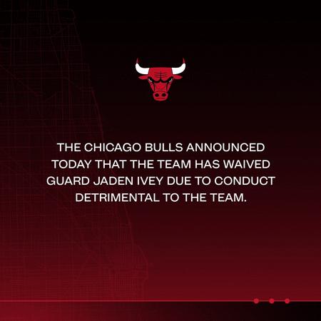 艾维被交易到公牛之后
仅为公牛打了4场比赛，场均11.5分4.8篮板4.0助攻2