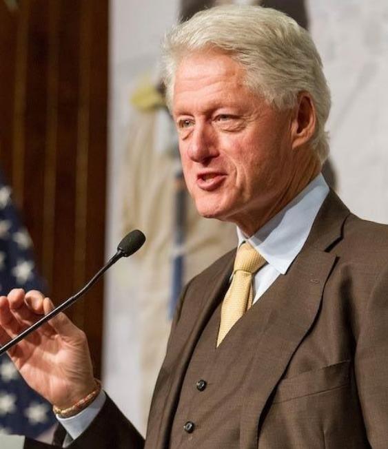 克林顿曾公开喊话中国！这位美国前总统公开表示，如果真的有一天中国能超过美国，希望