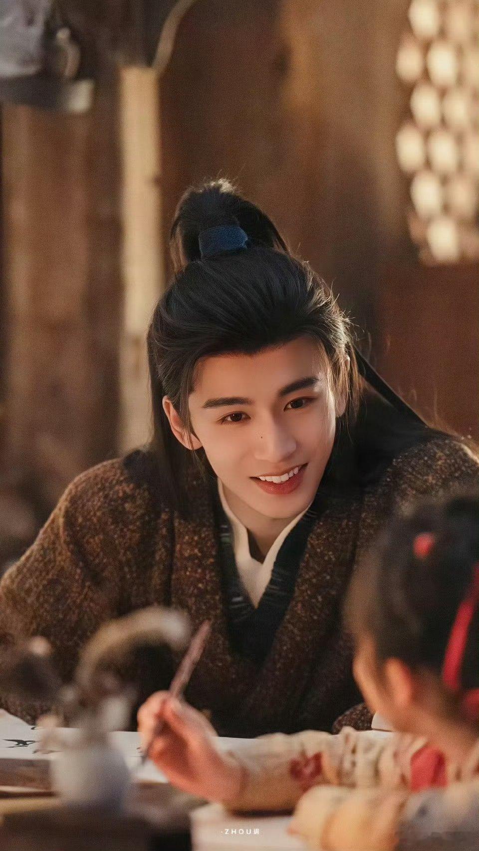 张凌赫壁纸每一张都能精准戳中我的心巴！ 