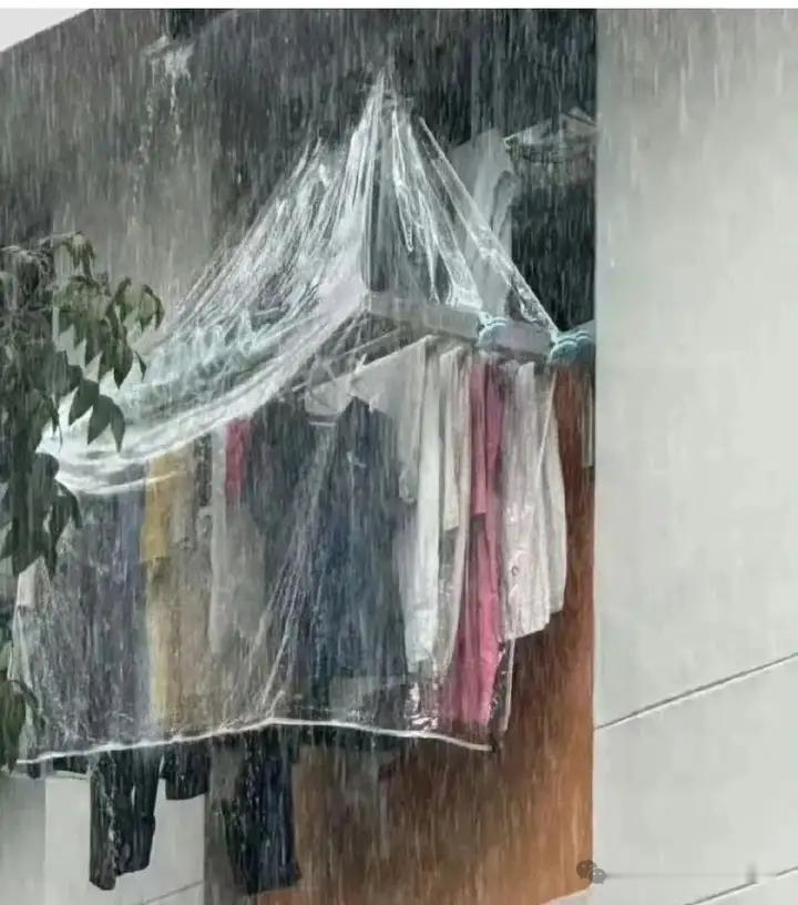 原来晒衣服还可以这么晒 
