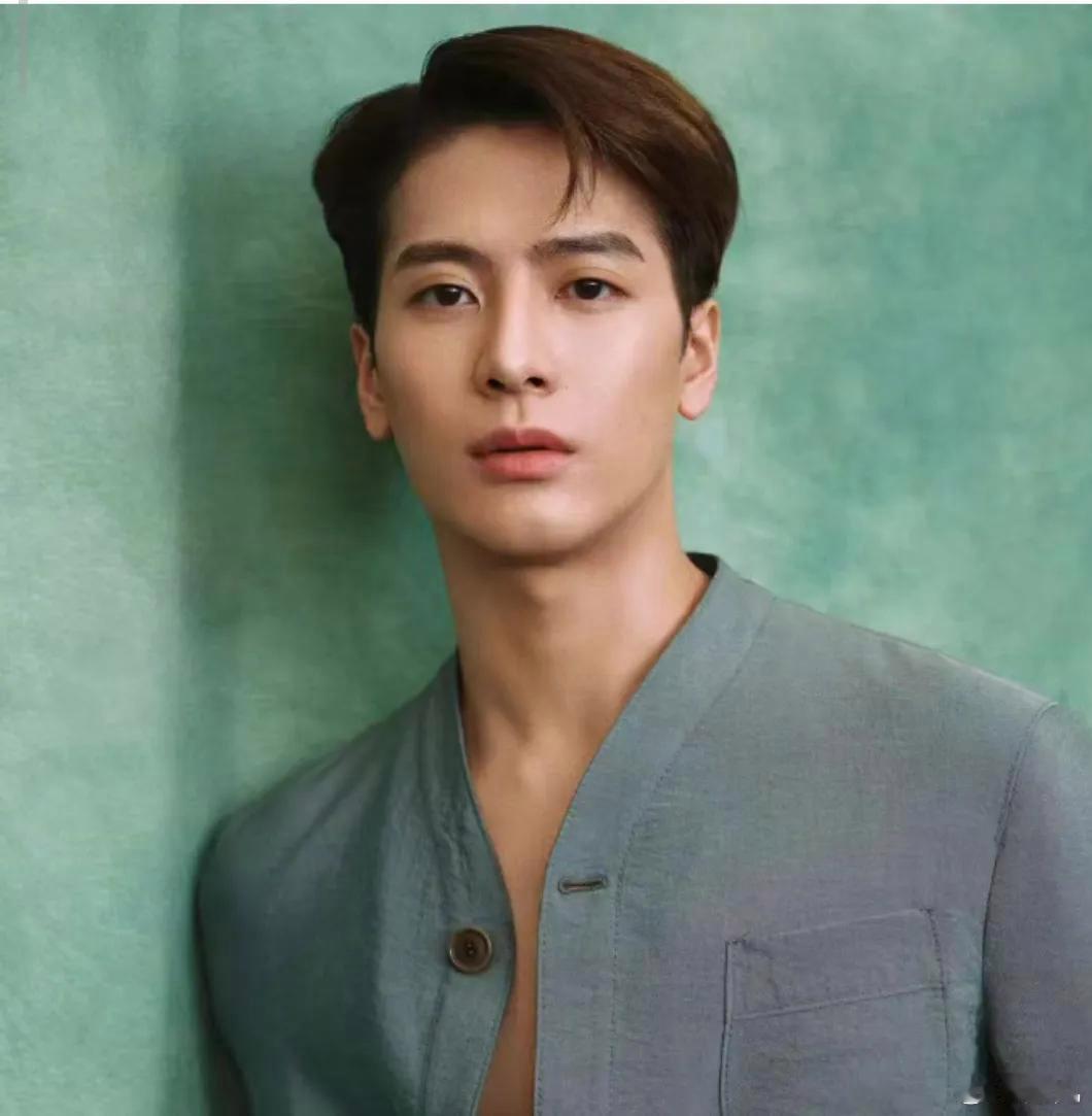 王嘉尔说很少有真心朋友，这才是常态！！！1、很多人都有一个误区，以为认识的人多，