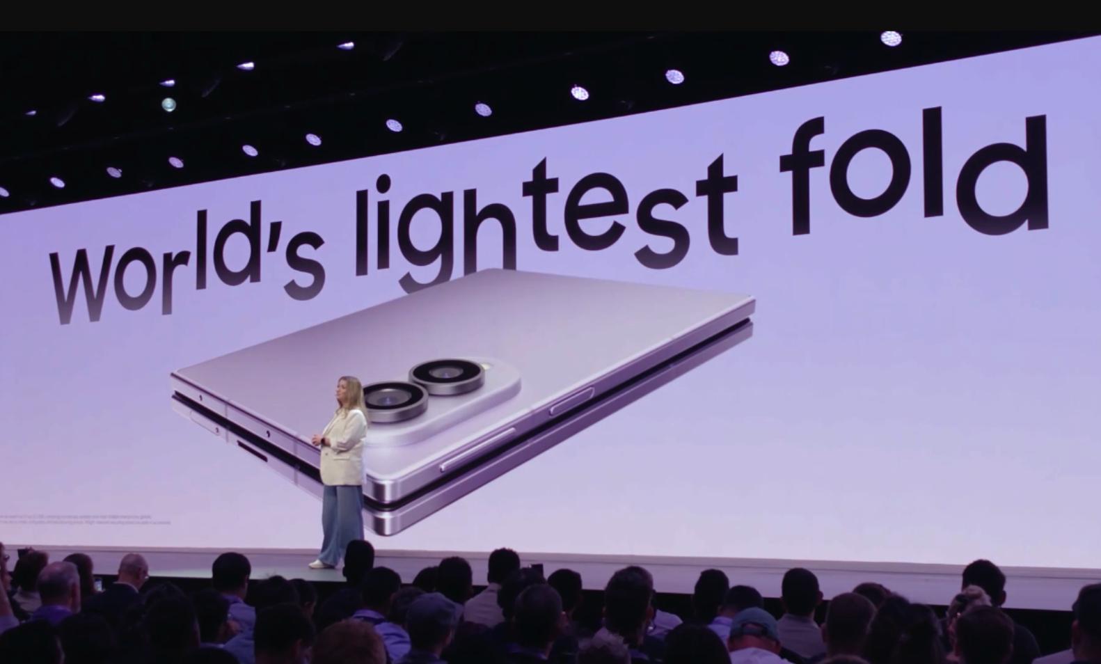 三星首款阔折叠Galaxy Z Fold8 三星发布会 12GB+256GB 1