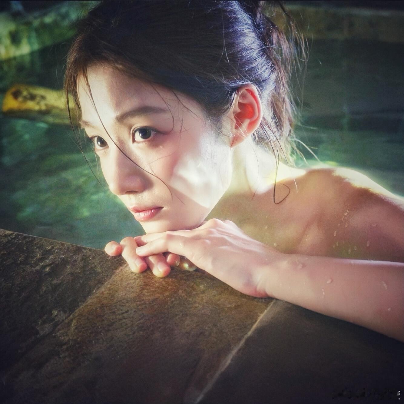卢昱晓[超话]  𝙒𝙚𝘾𝙝𝙖𝙩头像｜卢昱晓卢昱晓｜ ​​​