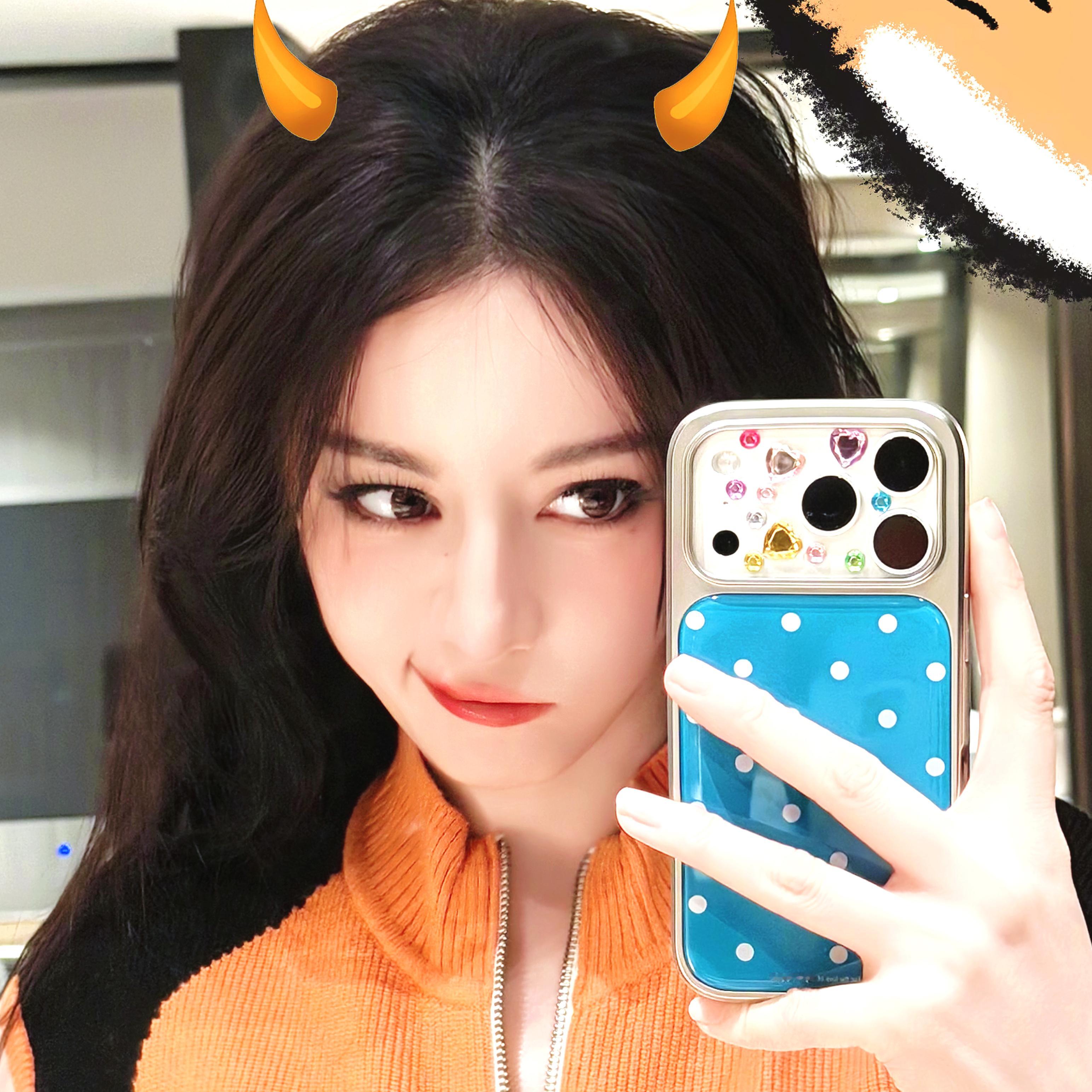 建模萌神 跨年头像😼 