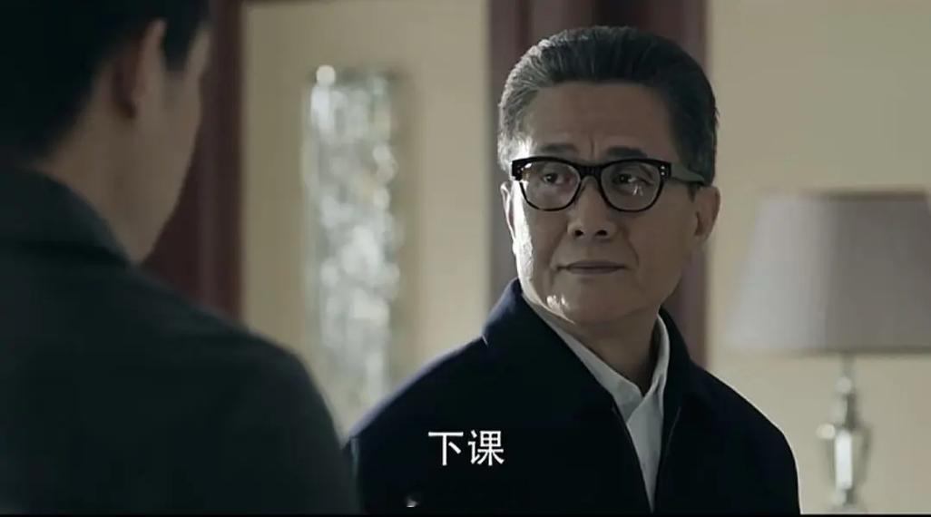 好老师：上课之后，自有历届学生为我辩护。 ​​​