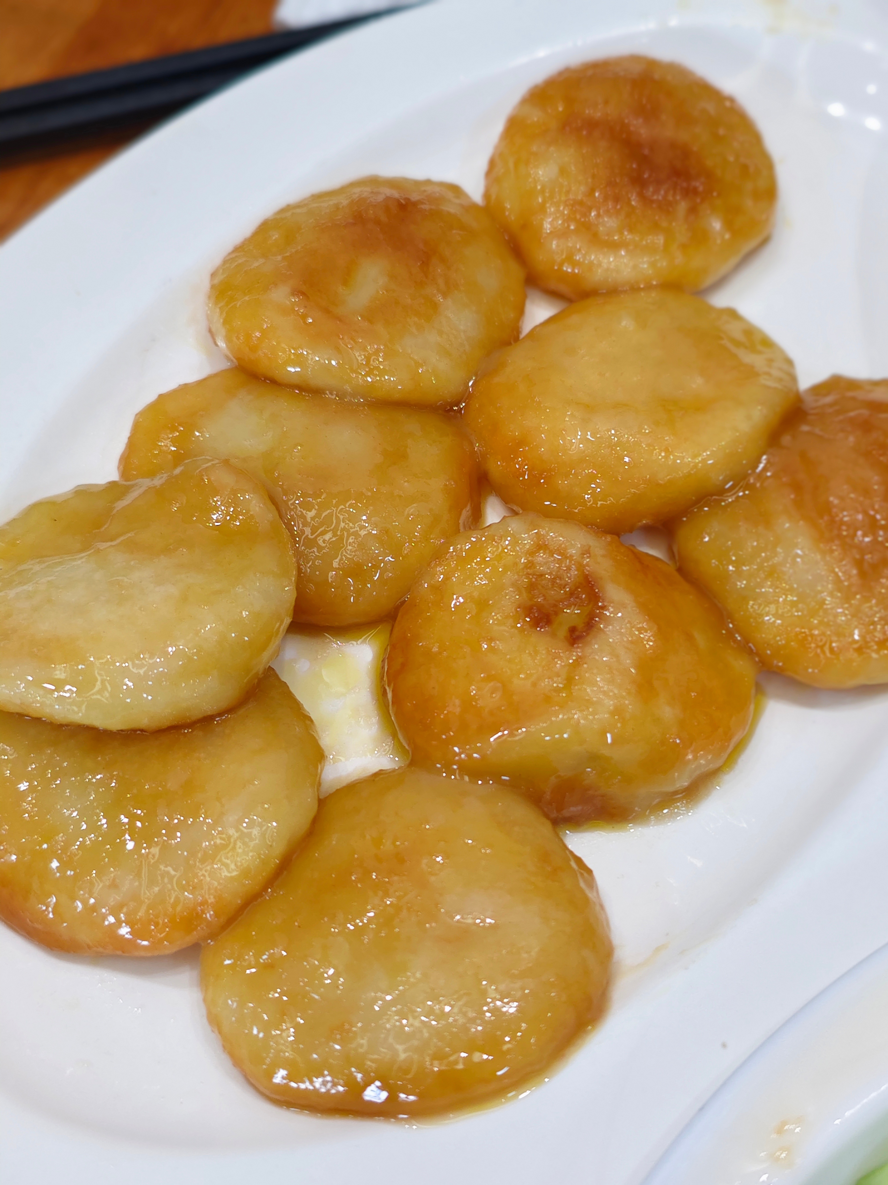 兴化早茶排名第一的店，对面就是郑板桥故居 兴化·郑家大厨房(彩城小区店)