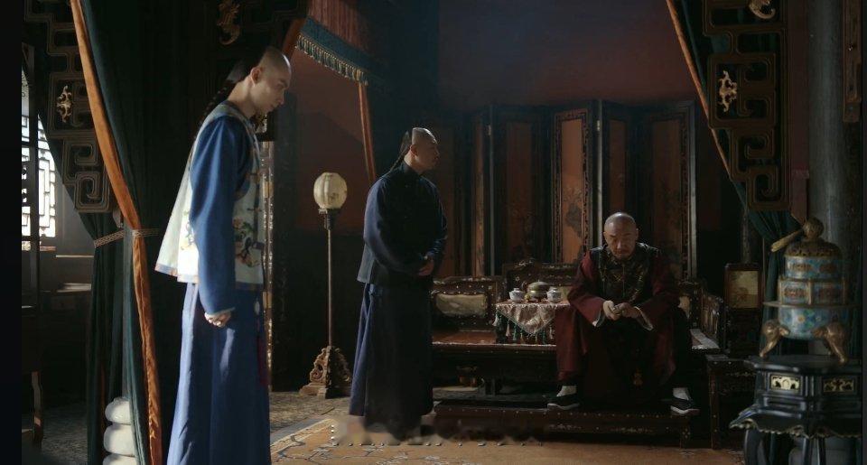 大生意人看到25集了，李百万这对父子相处模式也挺有意思的，他是真的很宠这个儿子，