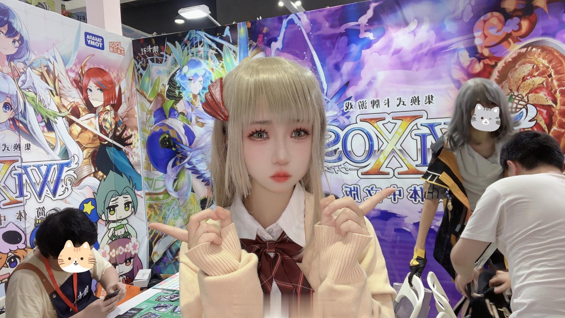 #cicf中国国际漫画节动漫游戏展# 都说牌佬眼里根本没有女人啰！！！！#冒个泡