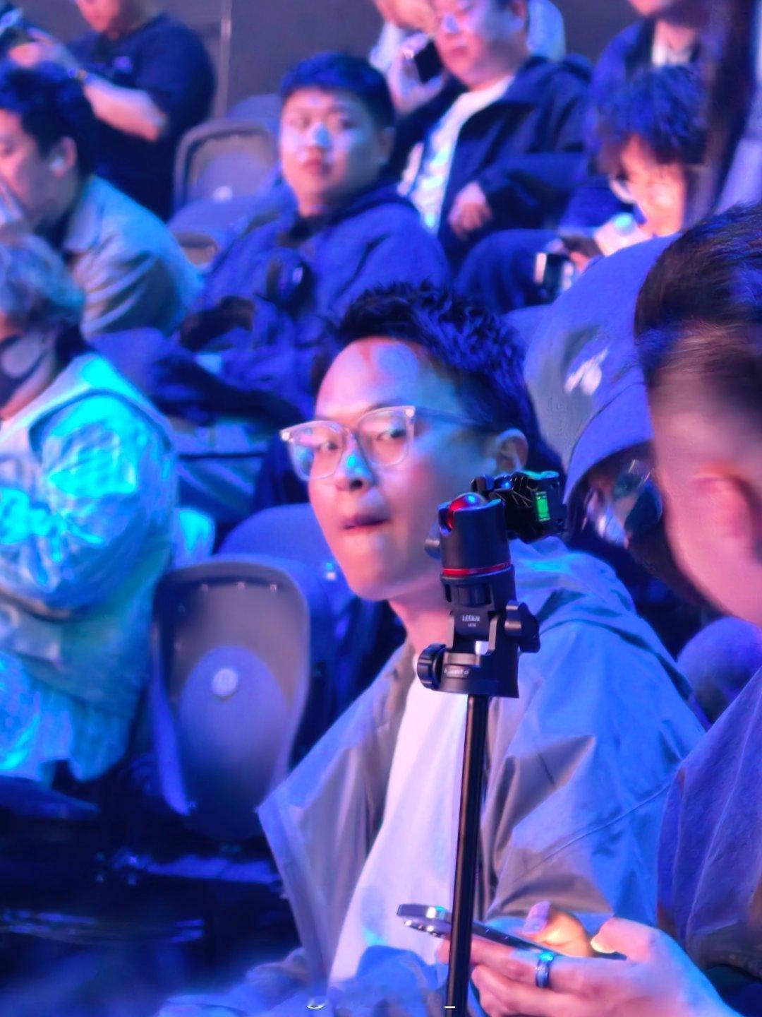 即将开始了！！这二手车贩子来干嘛！现场收车？蔚来es9蔚来