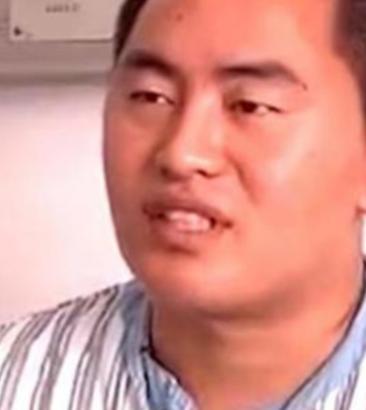 “比凌迟还要难受！”2020年，山东一21岁小伙因严重烧伤面临截肢，危急关头，医