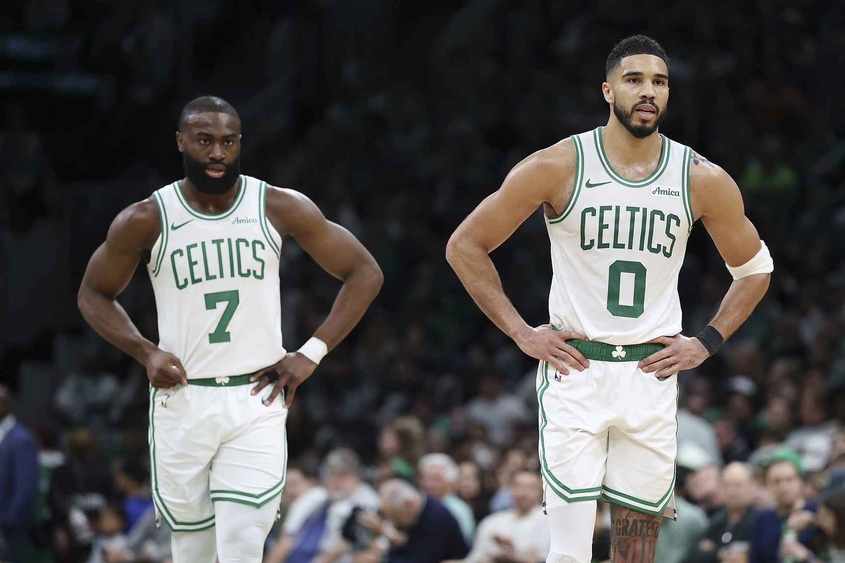 凯尔特人微速递 NBA常规赛，凯尔特人120-112力克太阳。赛后塔图姆接受采访