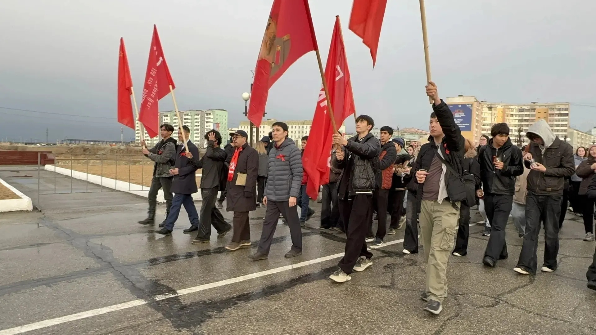 🔴 俄罗斯联邦列宁主义共产主义青年联盟 中央委员会委员、俄罗斯联邦共产党萨哈共