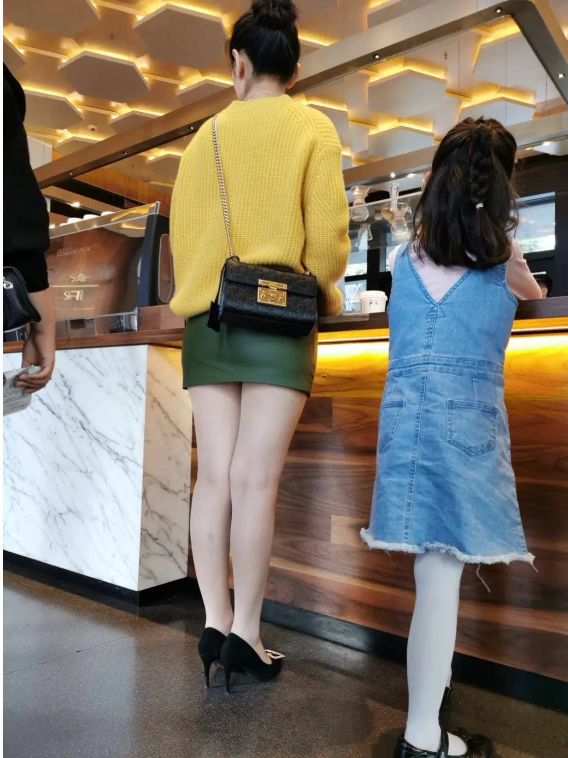 记录我的旅行足迹 多功能日常通勤背包