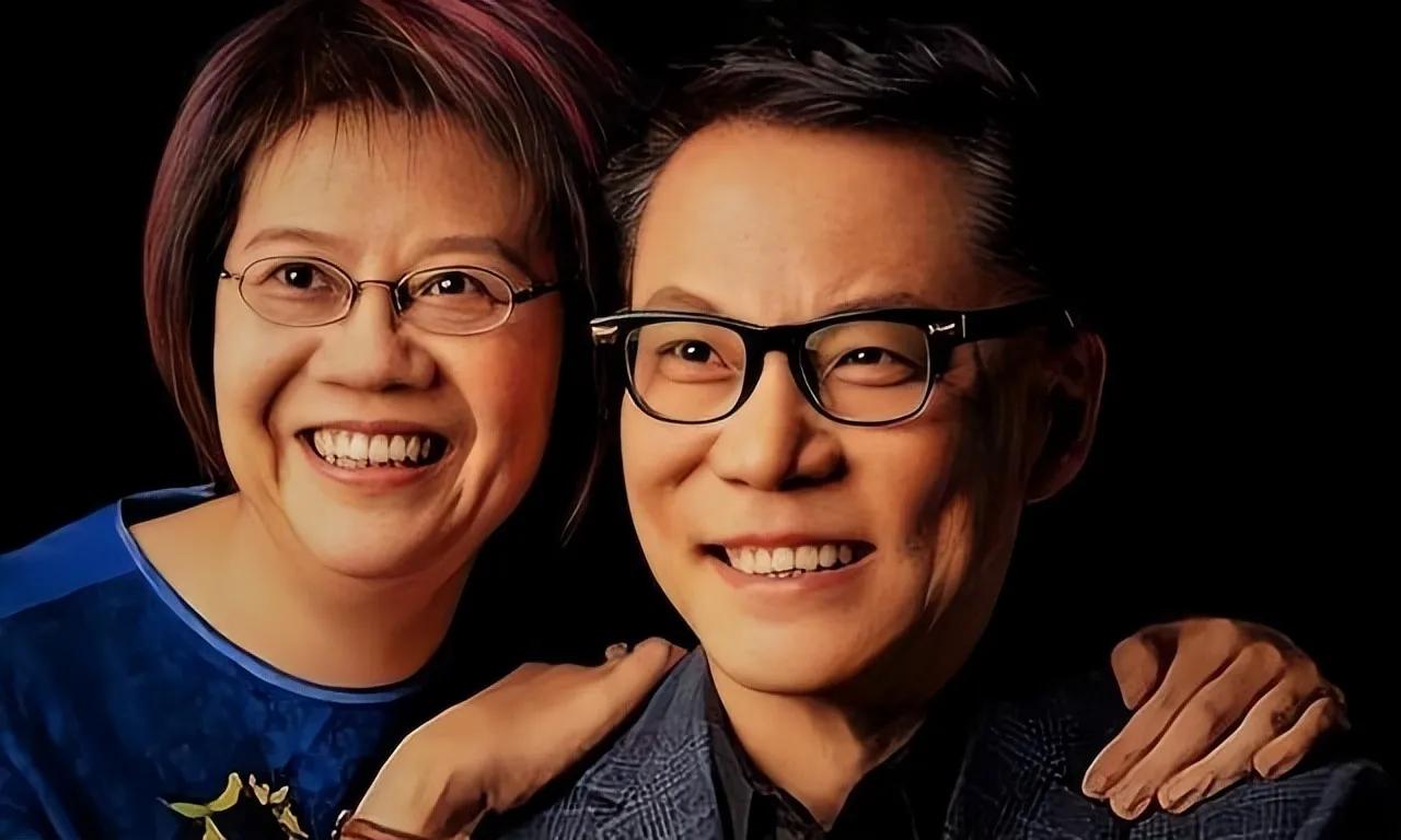 在感情方面俞渝真是个傻女人，放着这么好的李国庆不要，非要急着要什么钱。再说以李国