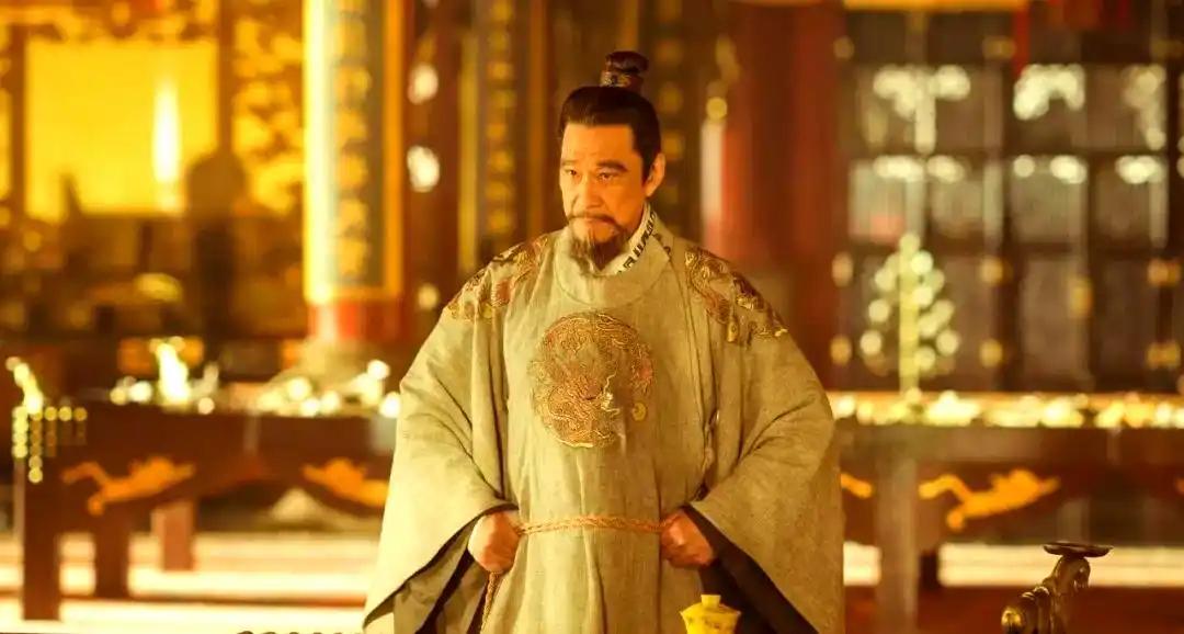 朱元璋为什么不把皇传给朱棣？
仅仅因为他是第四个孩子，他就没有资格。
朱元璋白手