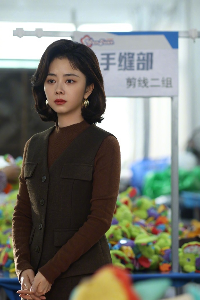 谭松韵可塑性 谁被方婉之的成长史戳中了？谭松韵把三十年的人生嚼碎了演，从大山里的