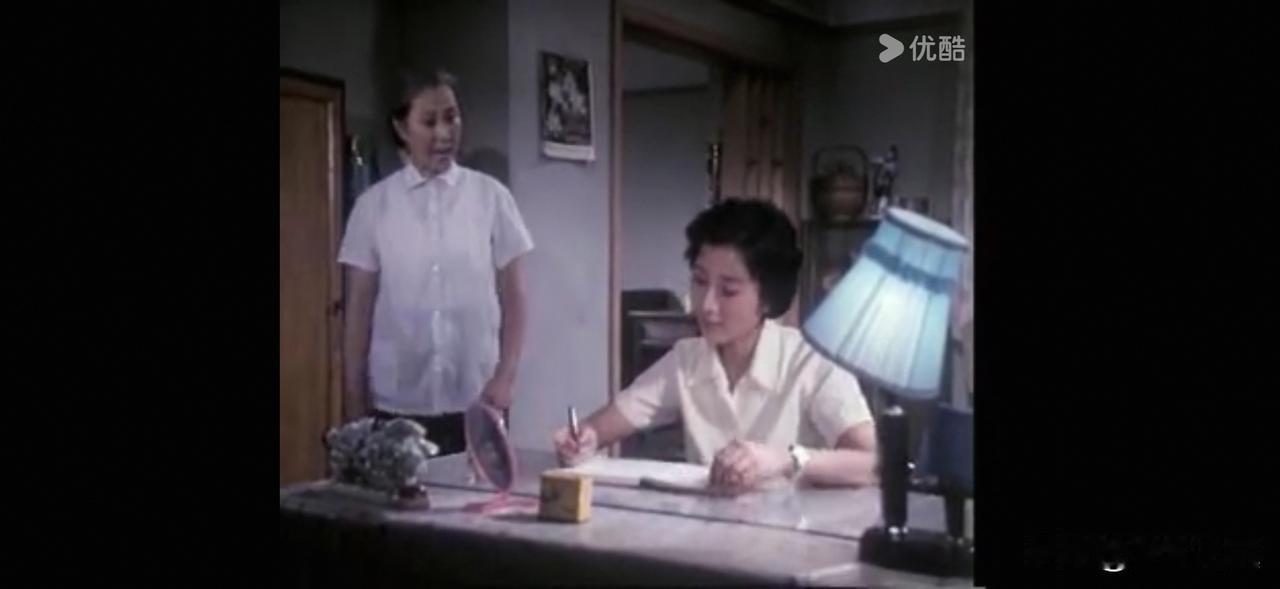 中老年朋友们你们喜欢猜字谜吗?
【小对联】
上：正比；
下：……？