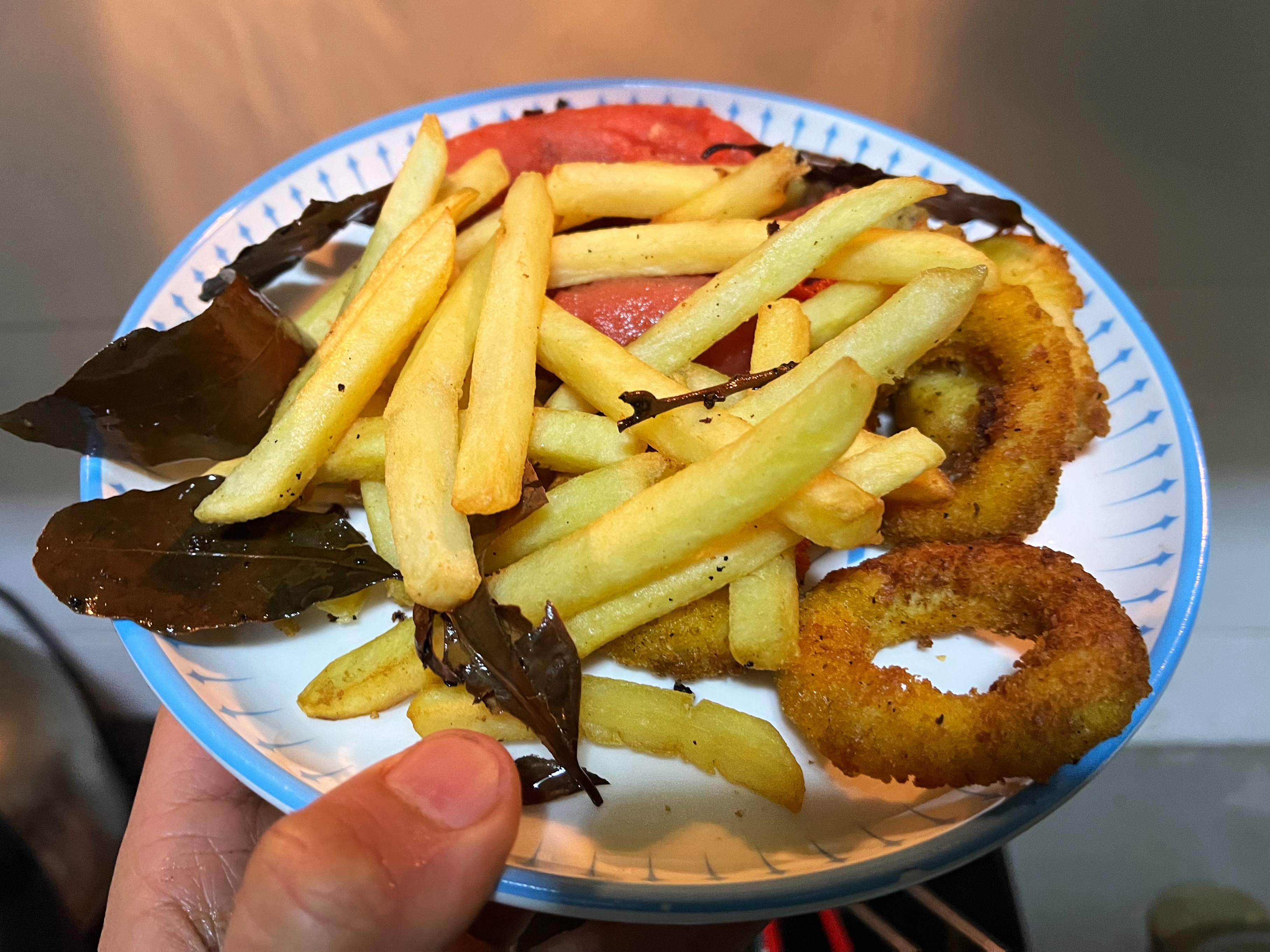 分享一个小秘密，🥔🥔🥔🥔🥔＝🚬因为烟草Nicotiana tabac