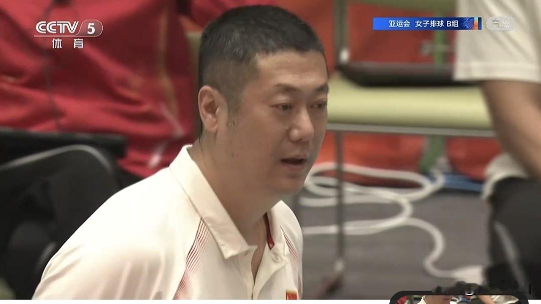 亚运会中国女排3-0横扫菲律宾女排获得开门红。
2026年亚运会-女排小组赛B组