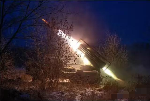 这种战略延伸直接触发了欧洲地缘安全的多米诺效应。作为乌克兰与欧洲电网互联的关键枢