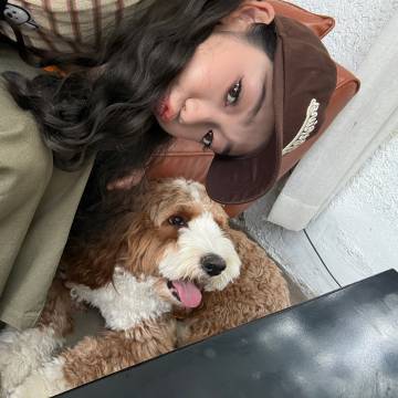 希林娜依高去看林俊杰演唱会 希林娜依高去看林俊杰演唱会啦，下次要是能有合作就好了
