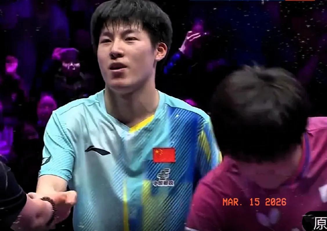 21-19，温瑞博赢了！
温瑞博4-2击败日本选手张本智和！
晋级WTT重庆冠军