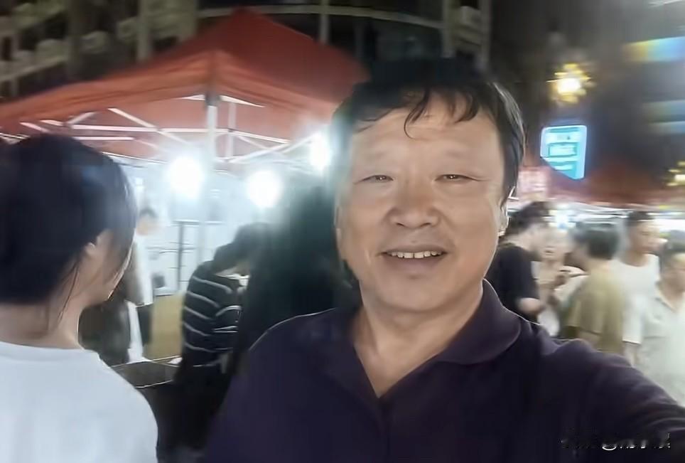 不理汤家凤，偏偏回应了项立刚。胡锡进用亲身经历证明：英语主科是为维护教育公平！