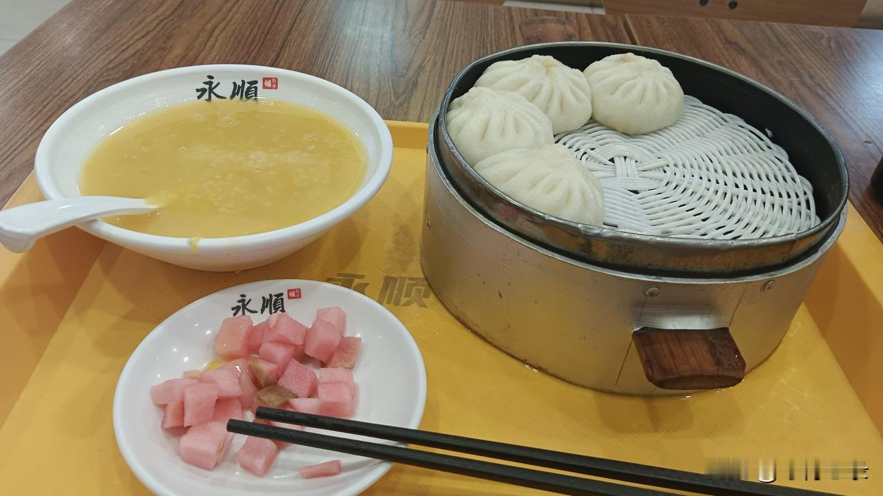 我的上联是：做辉煌贡献。