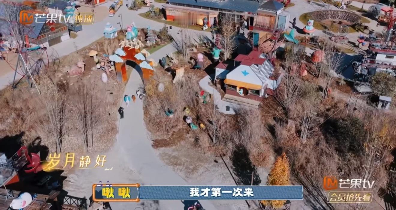 王栎鑫开启动物园带娃副本王栎鑫开启动物园带娃副本，隔着屏幕都感受到了开心，满满的