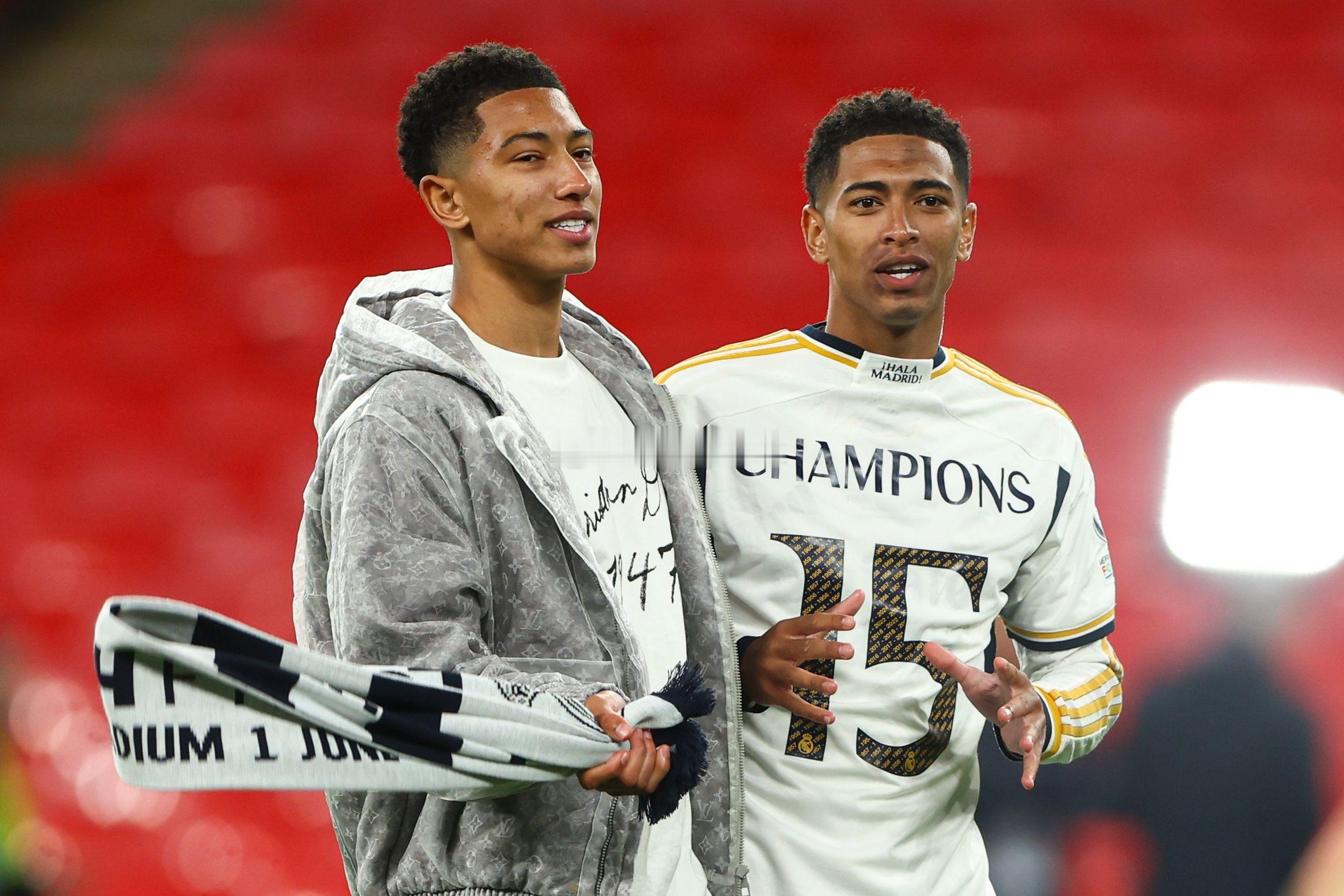 德转今日更新了德甲球员身价，多特中场乔布·贝林厄姆身价下跌500万欧元，由300