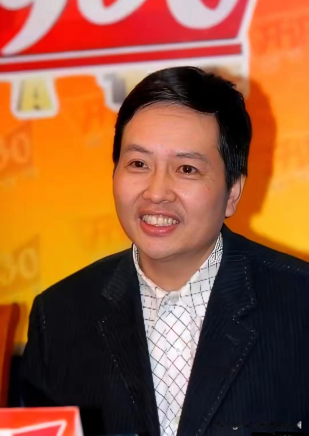 宋老师一声吼，把“机光光”和17人疑云拽出水面。可等来的回应，全是避重就轻的公关