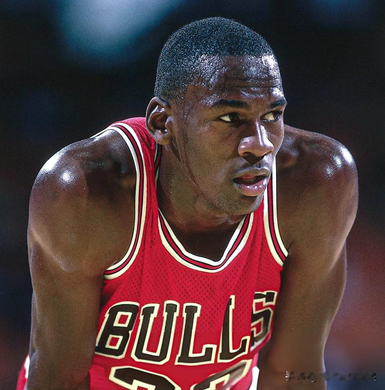 进入东部季后赛的场均得分最高

43.7——迈克尔·乔丹
36.7——迈克尔·乔