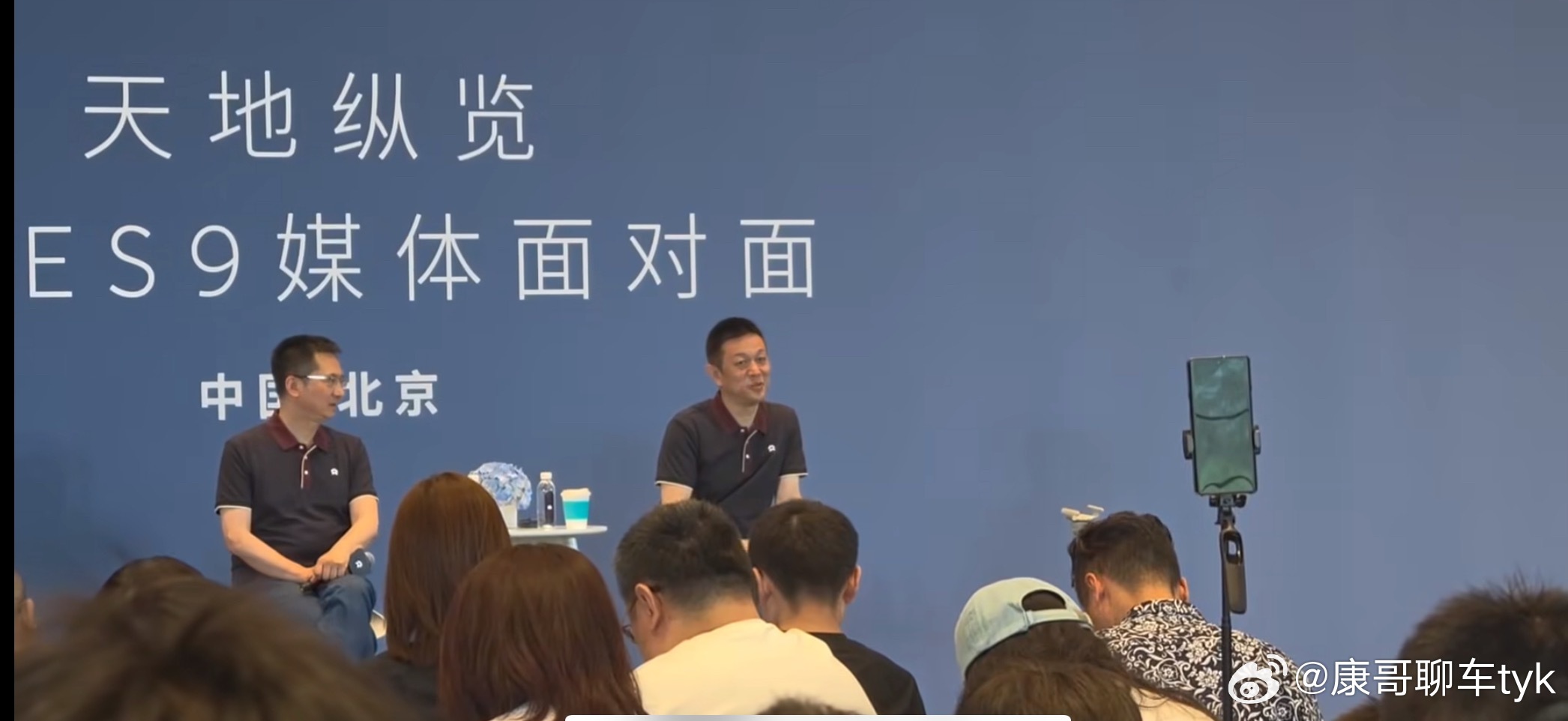 李斌回应50万买宝马还是买蔚来李斌说试一试，这个我觉得还是蛮实在的，买车之前一定