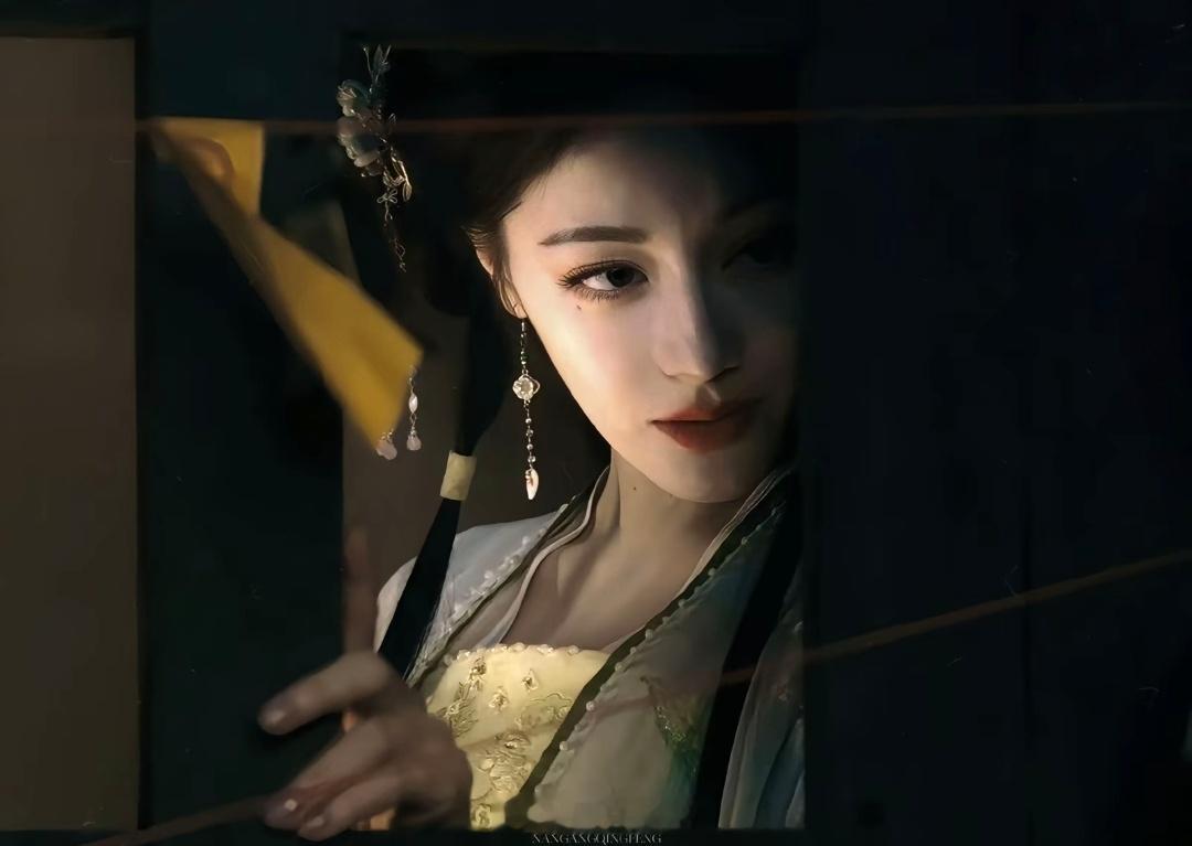 谁懂贺思慕的这个眼神。巴姐的脸就是权威[加油] 
