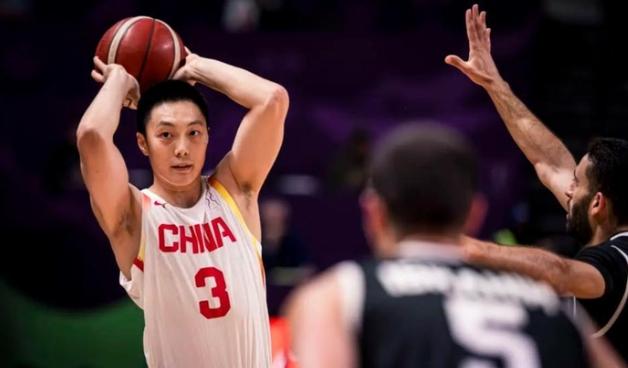 男篮世预赛5大奇兵！胡明轩或再当救世主，张镇麟、高诗岩盼救赎！

男篮世预赛对阵