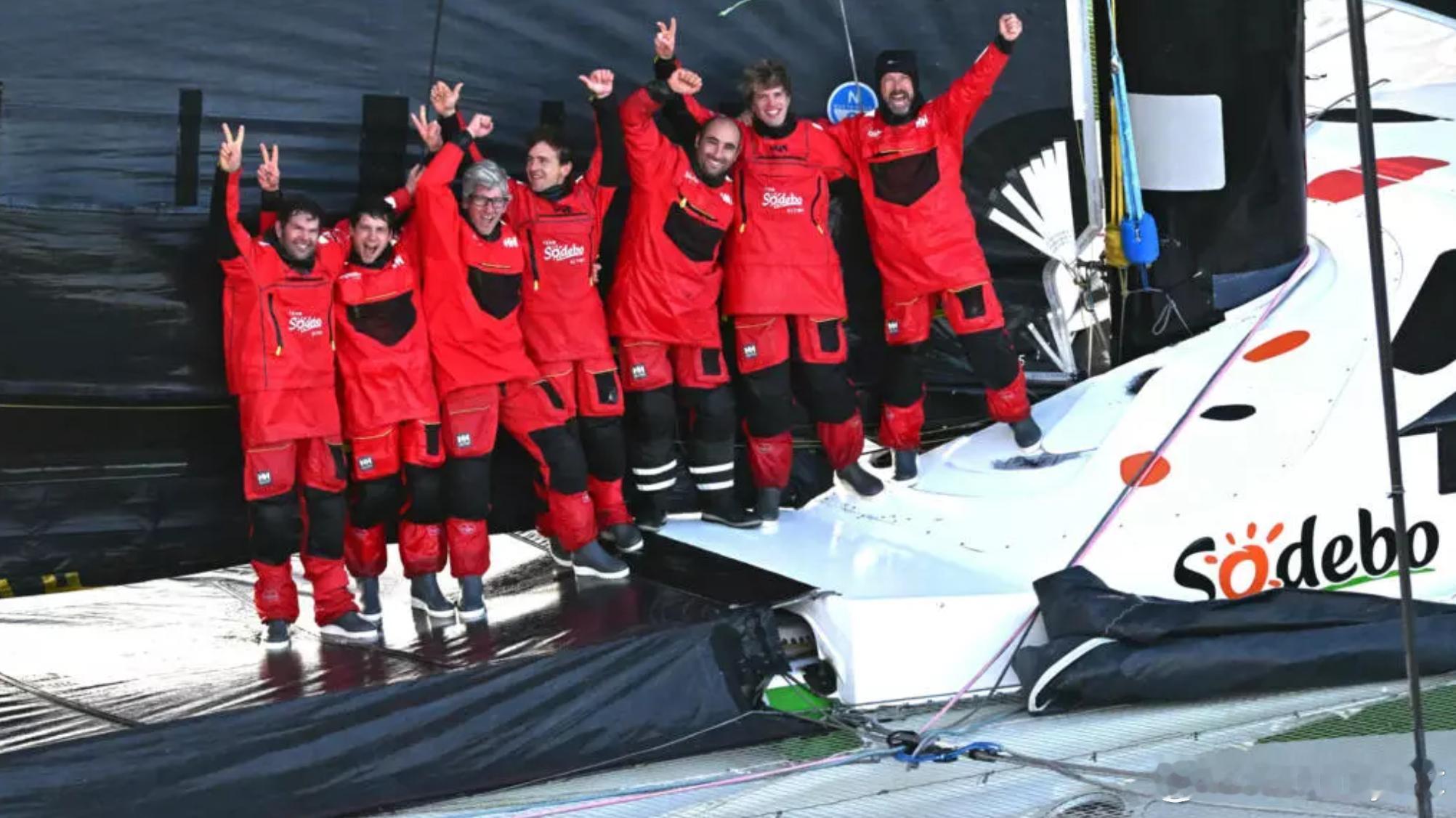 帆船｜法国航海家托马斯·科维尔率队刷新环球航行绝对纪录海外新鲜事 法国航海家托马