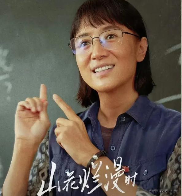 虽然现在各种网剧多，帅哥美女流量明星多，但央视及几大卫视播出的主旋律正能量剧，还